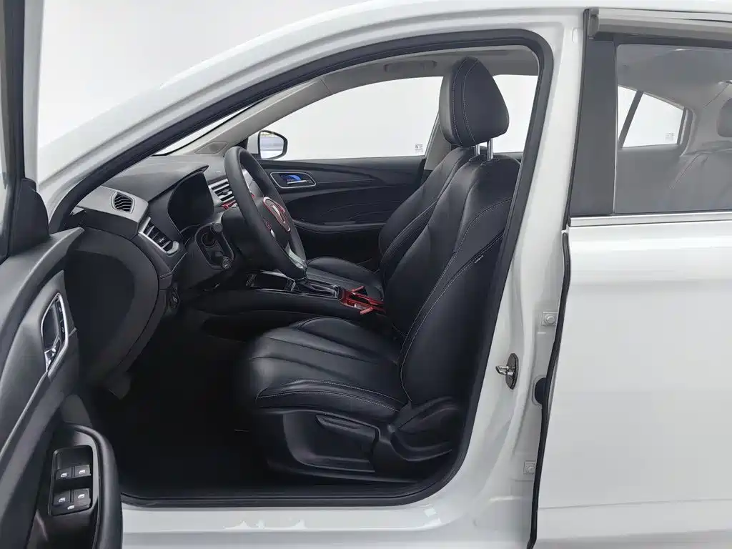 Roewe i5 — миниатюра 10