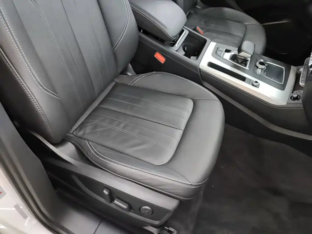 Audi Q5L — миниатюра 25