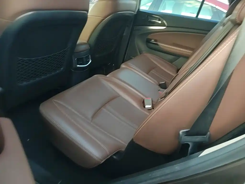 BYD S7 — миниатюра 17