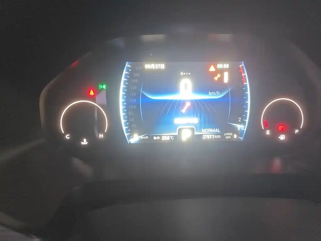 Chery Tiggo 8 — миниатюра 8