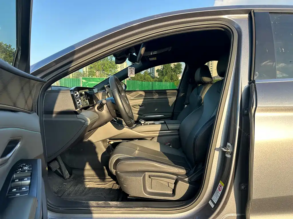 BYD Qin L — миниатюра 2