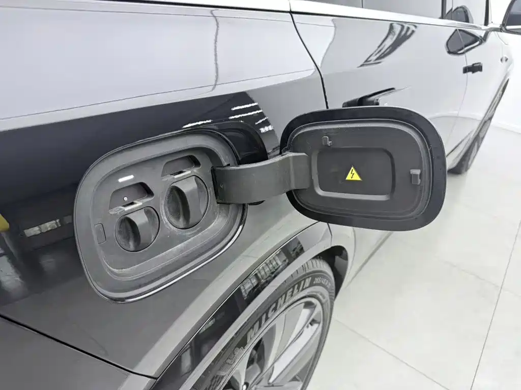 Li Auto Li L7 — миниатюра 10