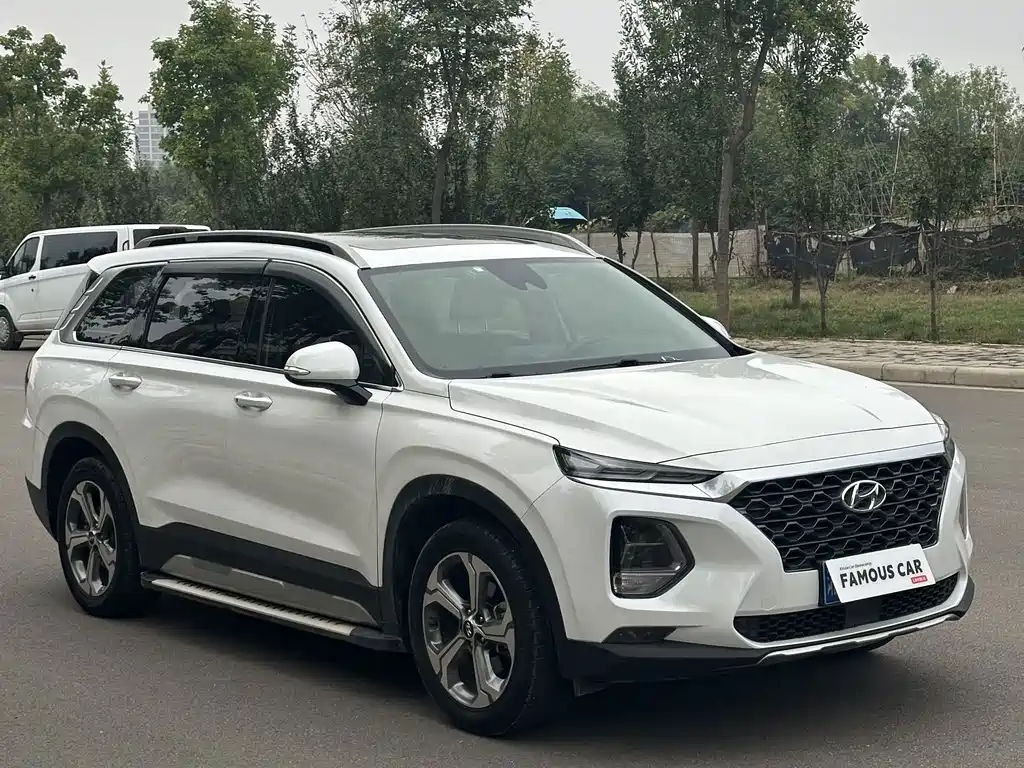 Hyundai Santa Fe — миниатюра 3