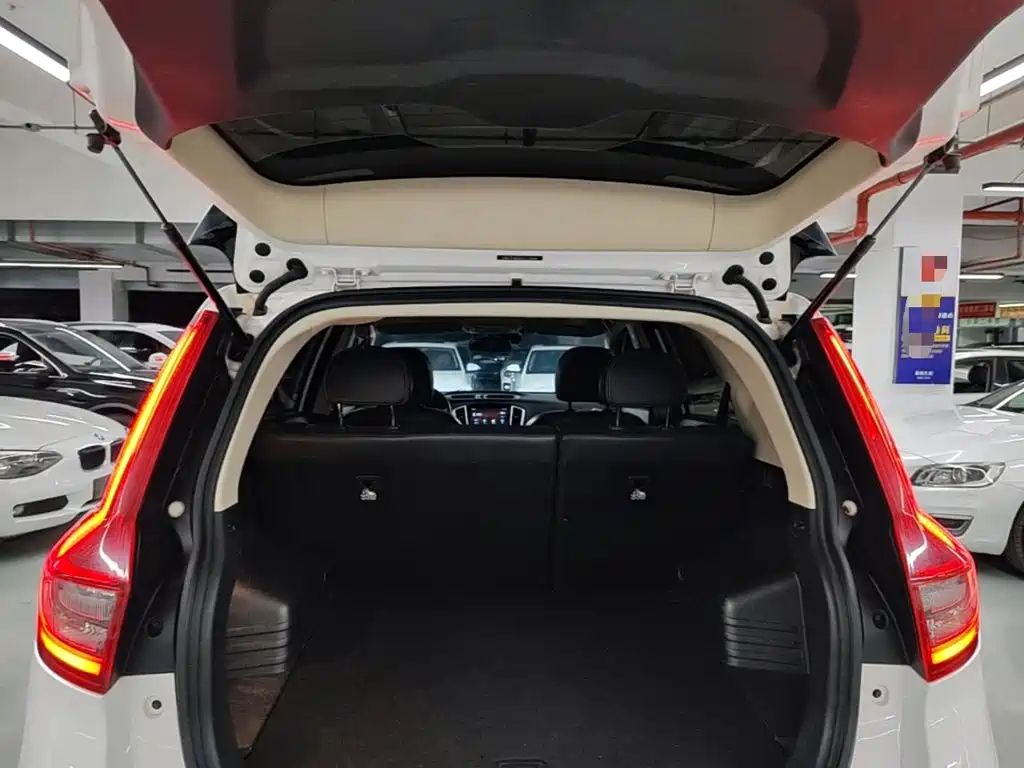 Geely Vision X6 — миниатюра 19