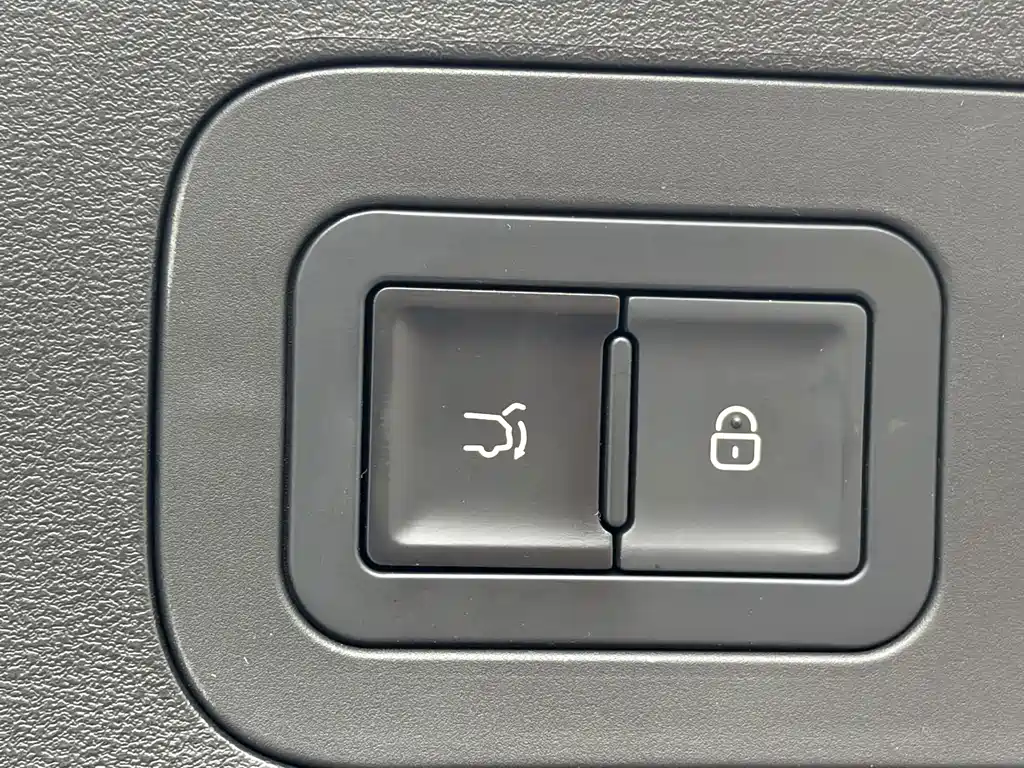 BYD Sealion 05 EV — миниатюра 9