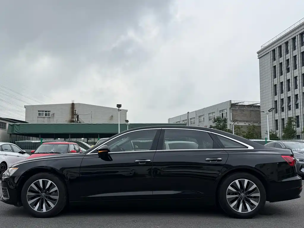 Audi A6L — миниатюра 13