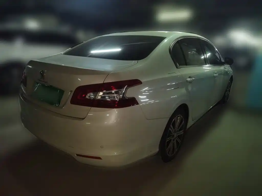 Peugeot 408 — миниатюра 6