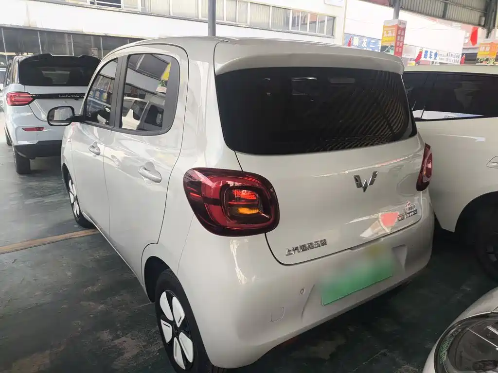 Wuling MINIEV — миниатюра 9