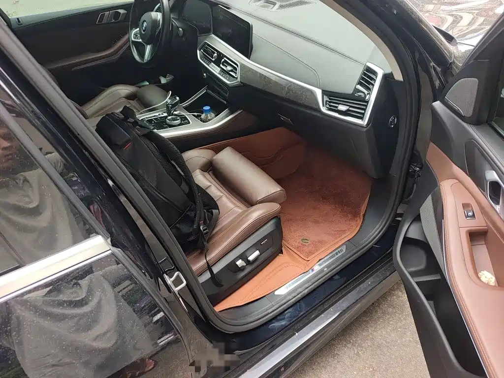 BMW X5 (Import) — миниатюра 21