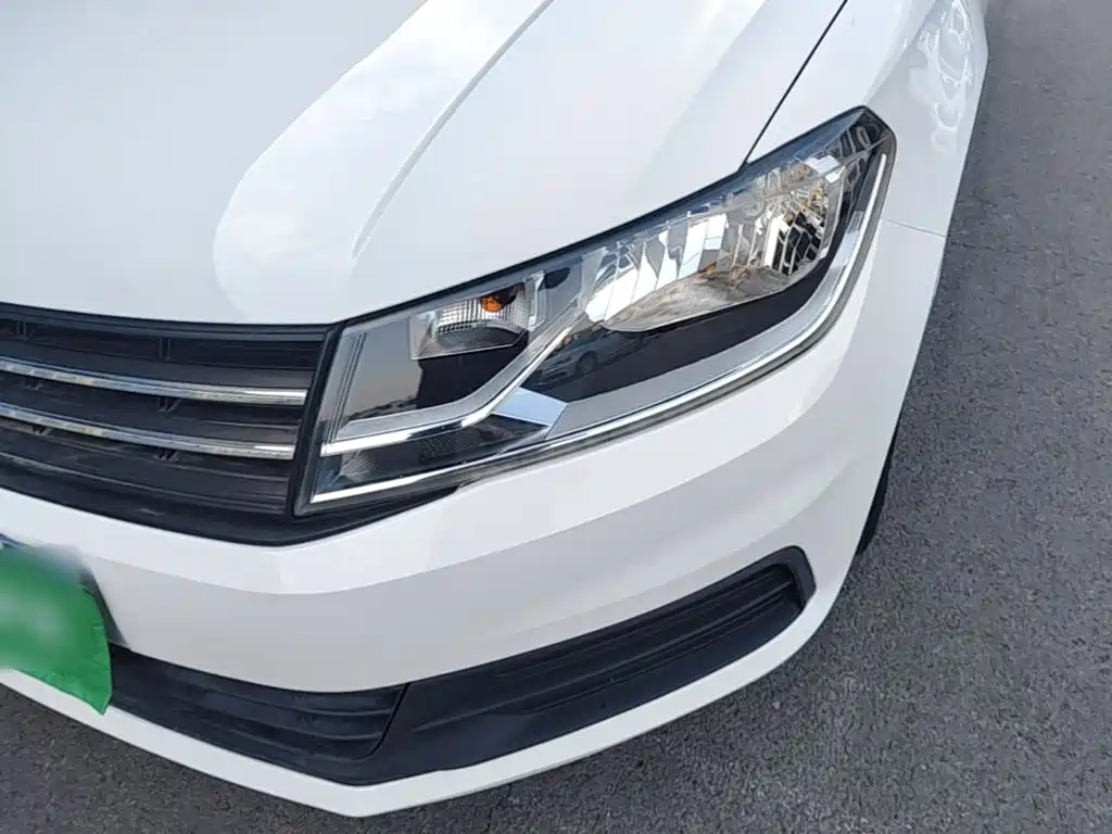 Volkswagen Santana — миниатюра 24