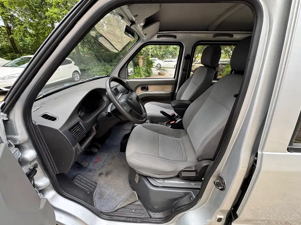 Wuling Rongguang Mini Truck — миниатюра 4