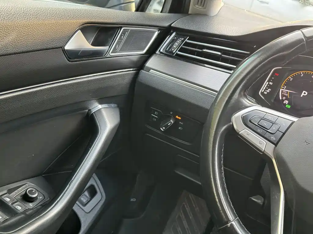 Volkswagen Magotan — миниатюра 18
