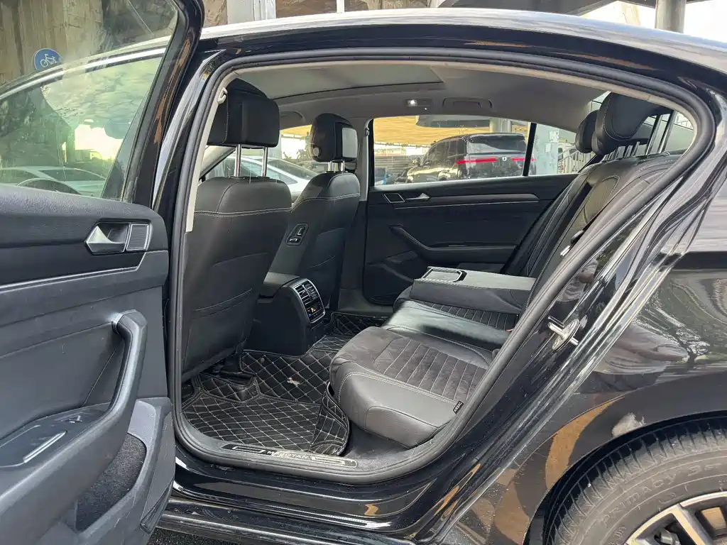 Volkswagen Magotan — миниатюра 10