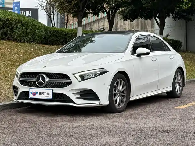MERCEDES-BENZ A CLASS