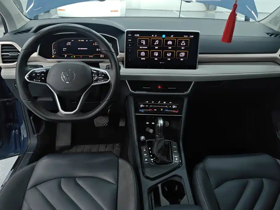 Volkswagen Tharu — миниатюра 12