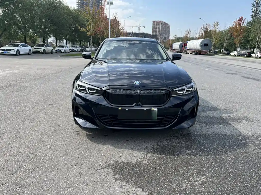 BMW i3 — миниатюра 9