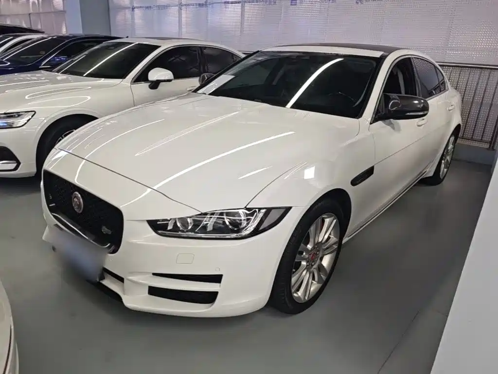 Jaguar XEL