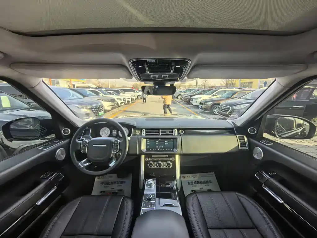 Land Rover Range Rover 2017 3.0 SC V6 Vogue