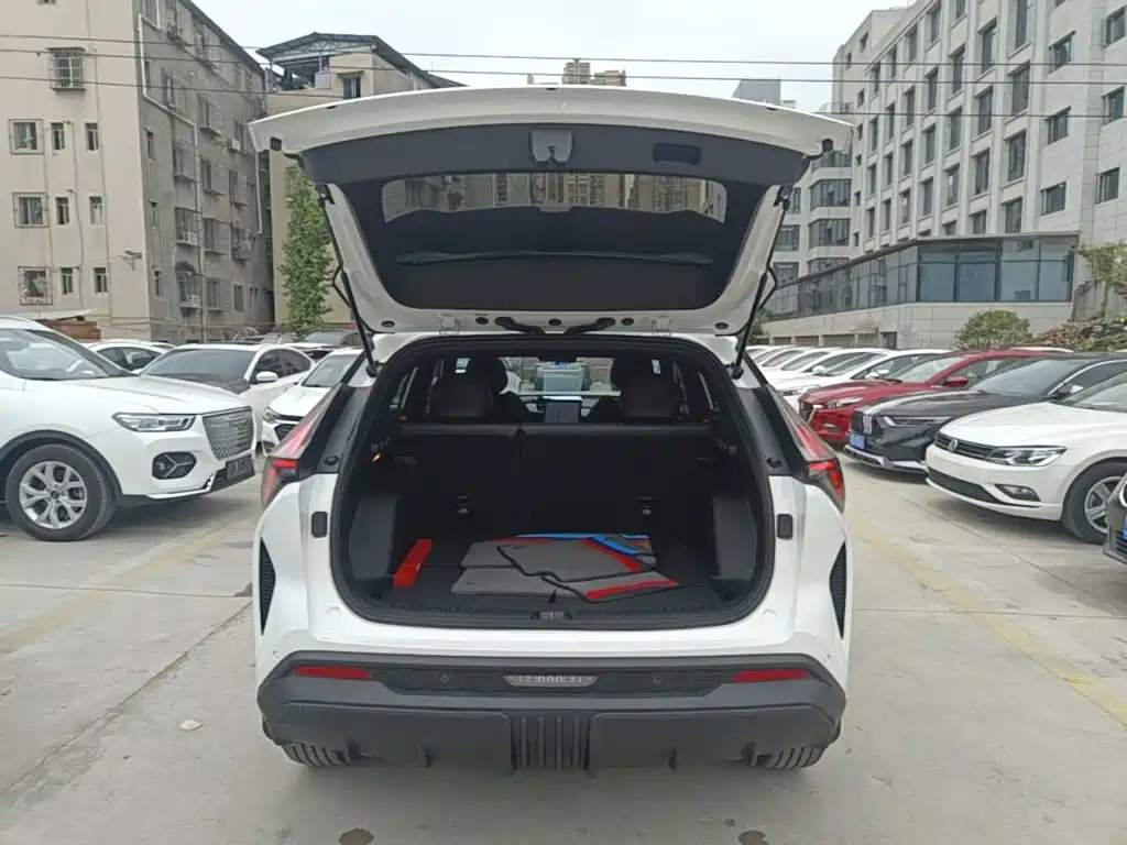 Geely Boyue — миниатюра 19