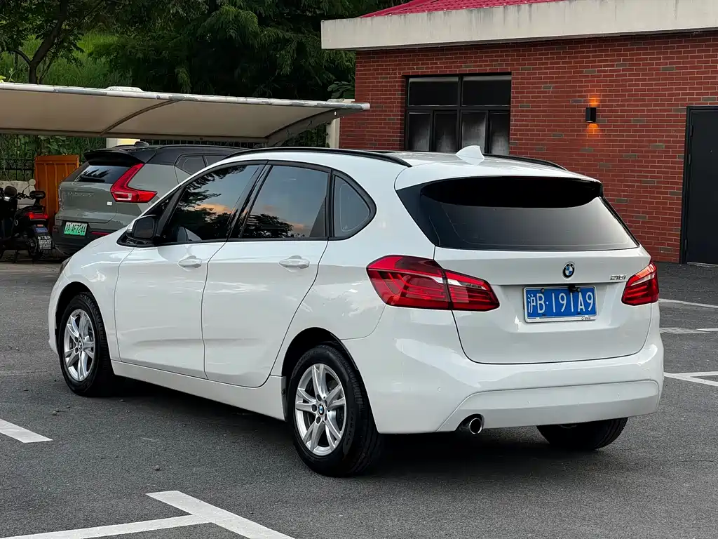 BMW 2 Series Active Tourer (Import) — миниатюра 24
