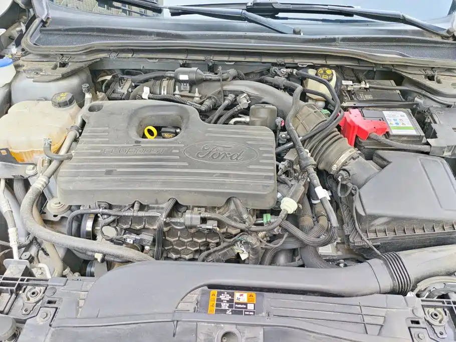Ford Mondeo — миниатюра 10
