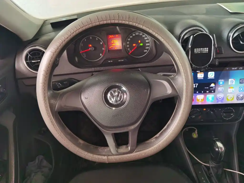 Volkswagen Jetta — миниатюра 3
