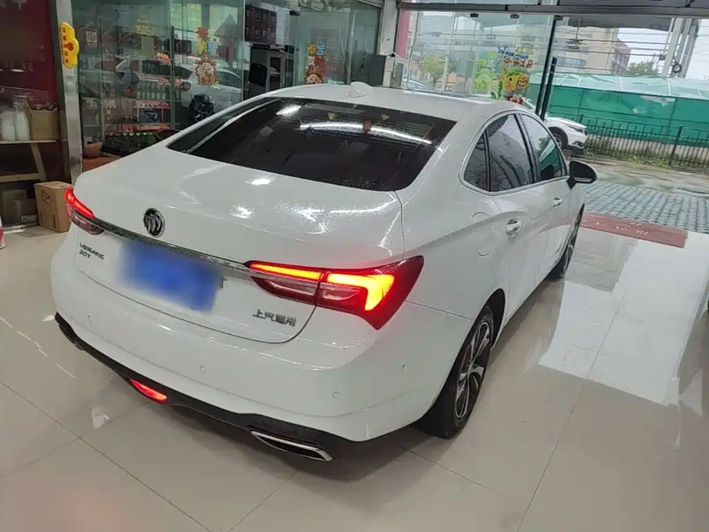 Buick Verano — миниатюра 7