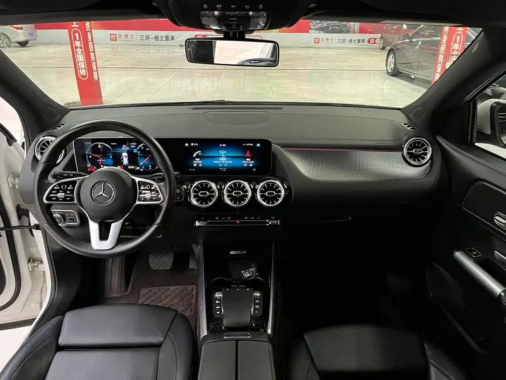 Mercedes-Benz GLA — миниатюра 6