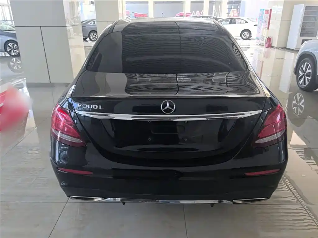Mercedes-Benz E-Class E 2016 E 200 L Sport