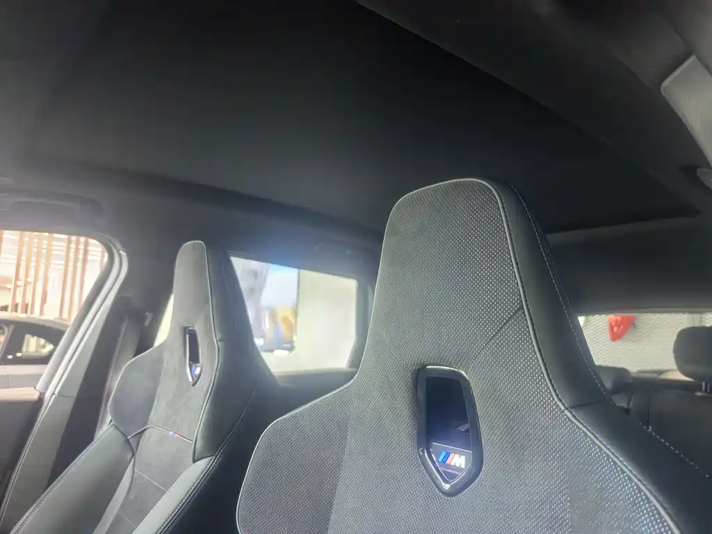 BMW X1 M35Li — миниатюра 12