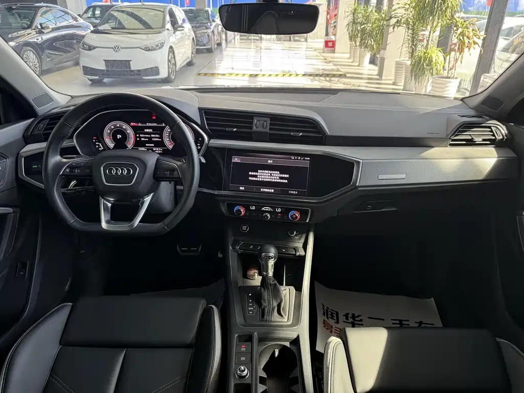 Audi Q3 — миниатюра 10