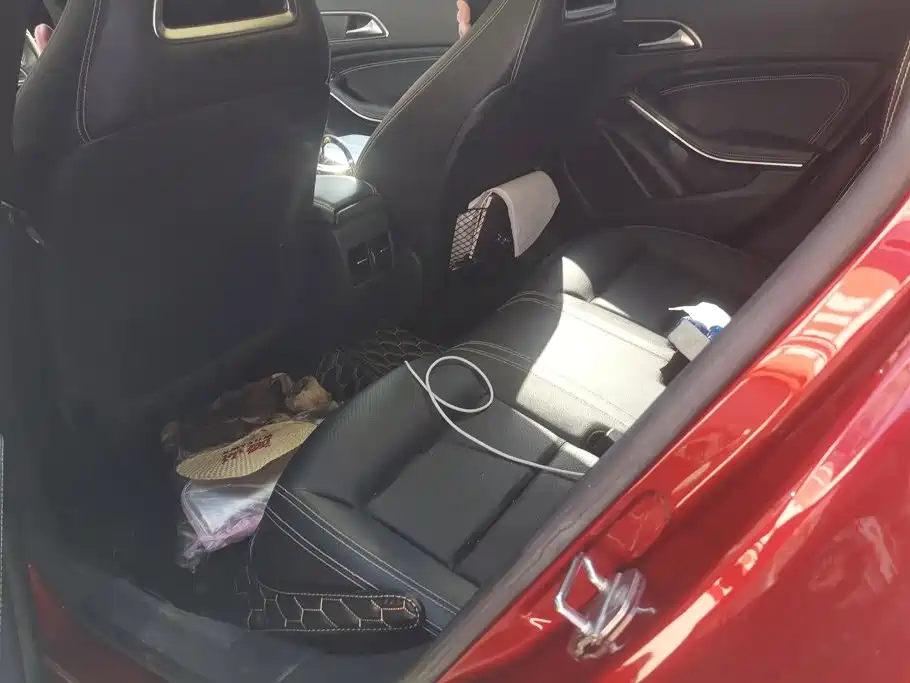 Mercedes-Benz GLA — миниатюра 11