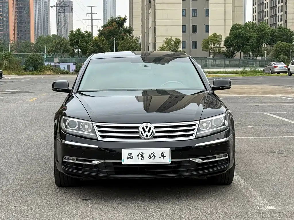 Volkswagen Phaeton — миниатюра 2