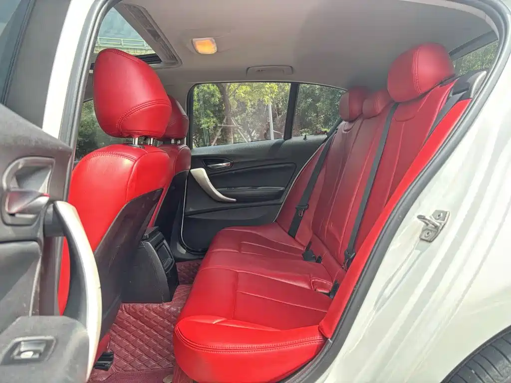 BMW 1 Series (Import) — миниатюра 17