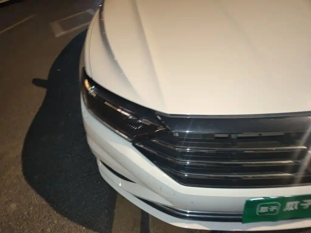Volkswagen Sagitar — миниатюра 7