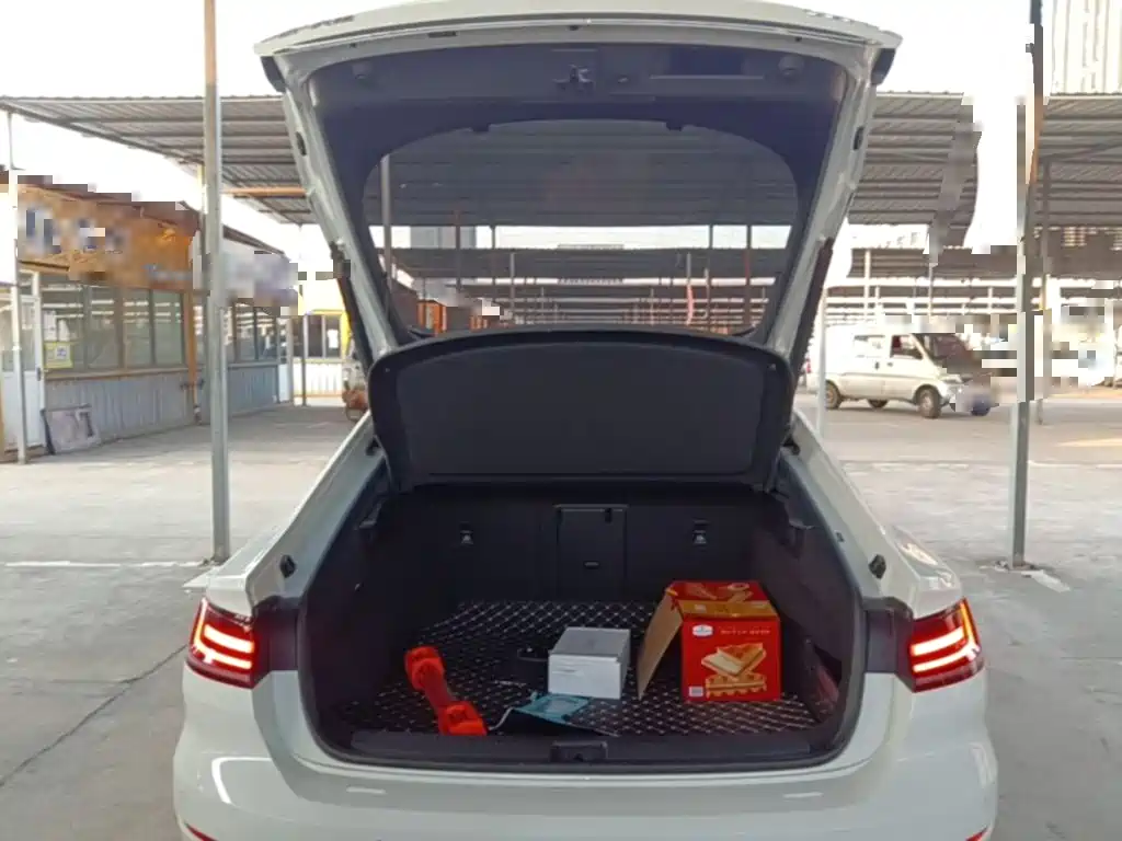 Volkswagen CC — миниатюра 19