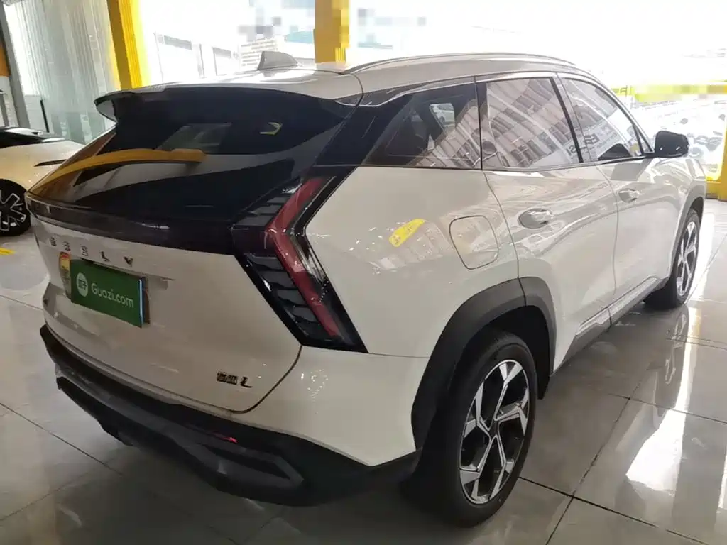 Geely Boyue L — миниатюра 7