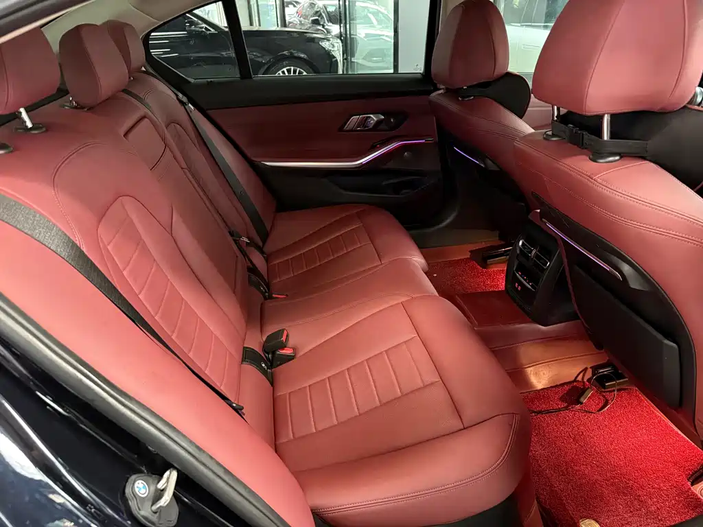 BMW 3 Series — миниатюра 11