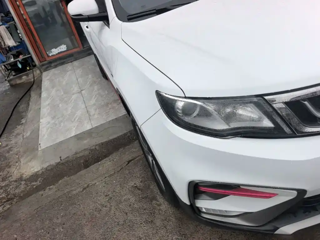 Geely Boyue — миниатюра 4