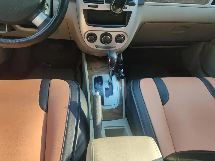 Buick Excelle — миниатюра 16