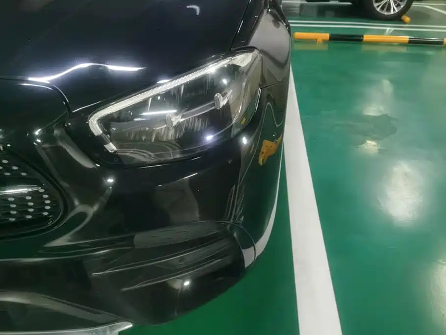 Mercedes-Benz E-Class — миниатюра 5