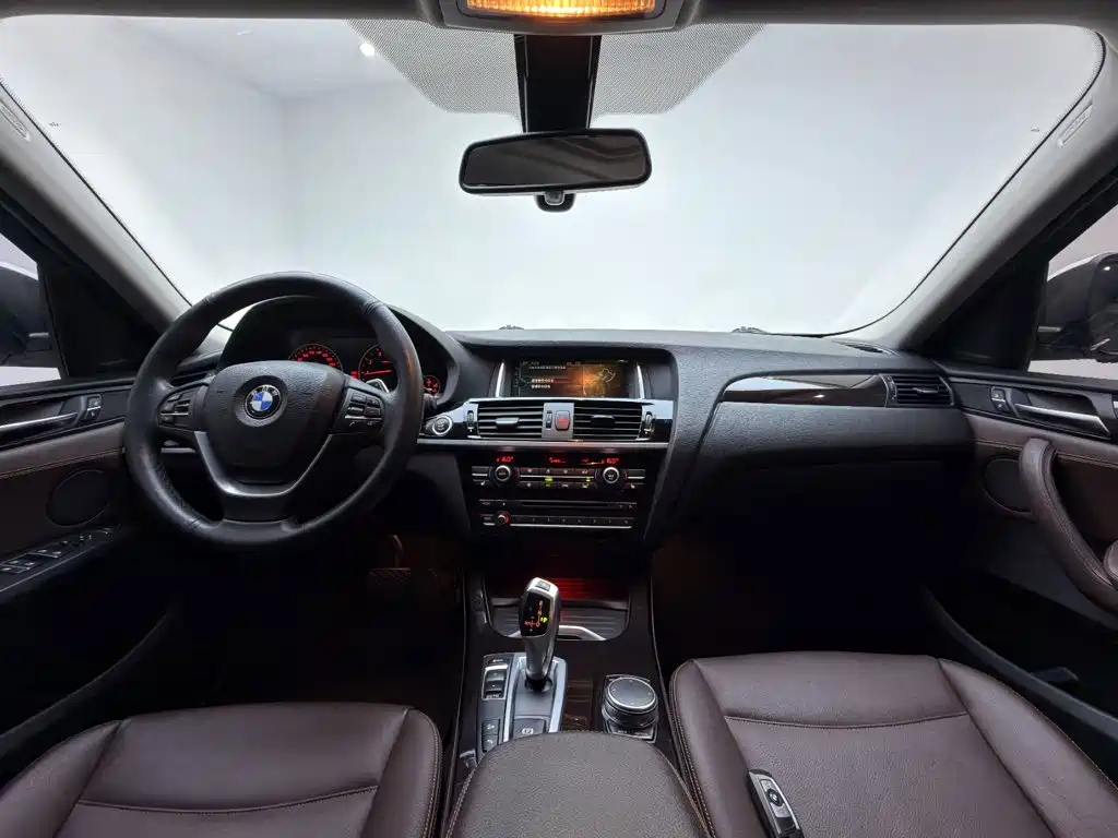 BMW X4 — миниатюра 11