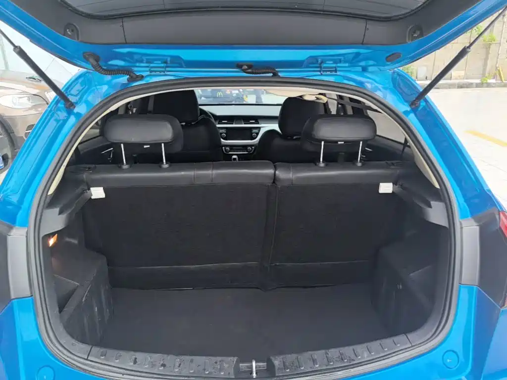 Geely Vision X3 — миниатюра 19