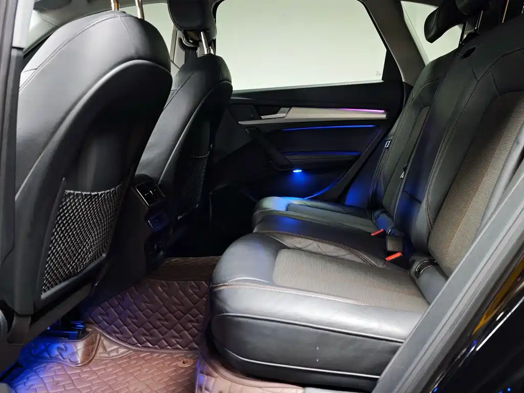 Audi Q5L — миниатюра 5