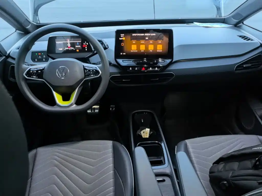 Volkswagen ID.3 — миниатюра 10