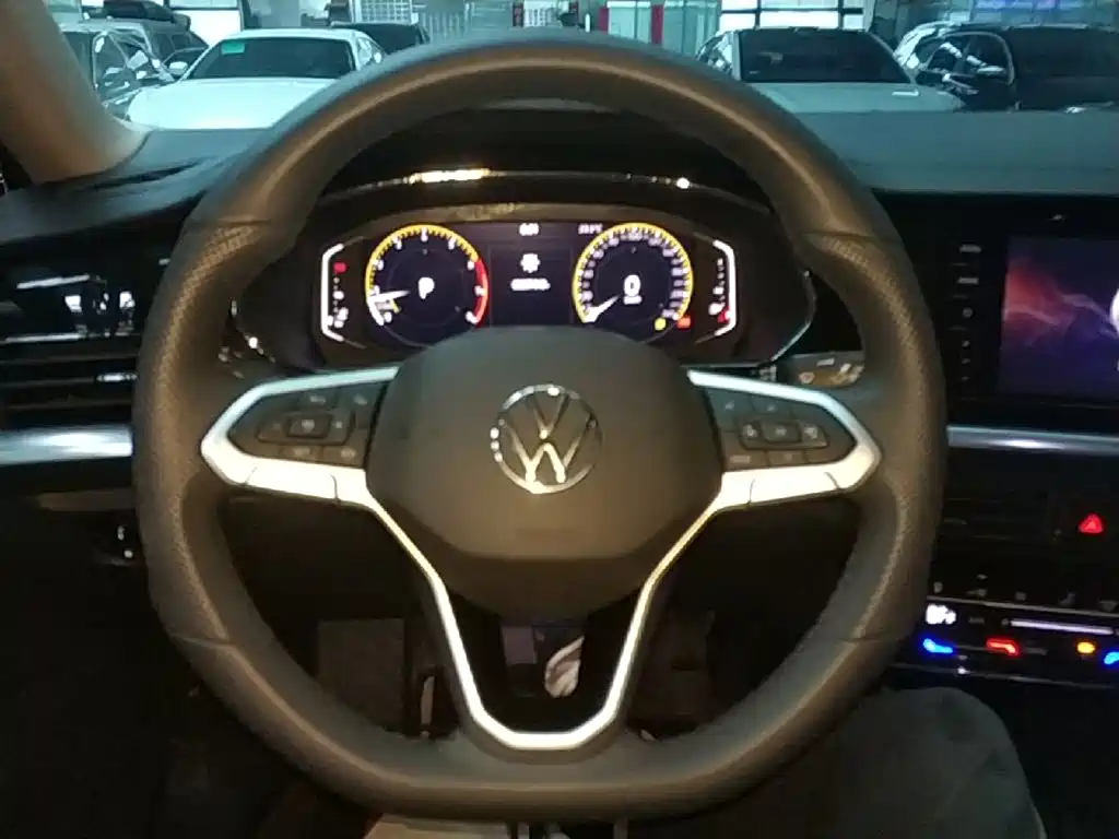 Volkswagen Passat — миниатюра 11