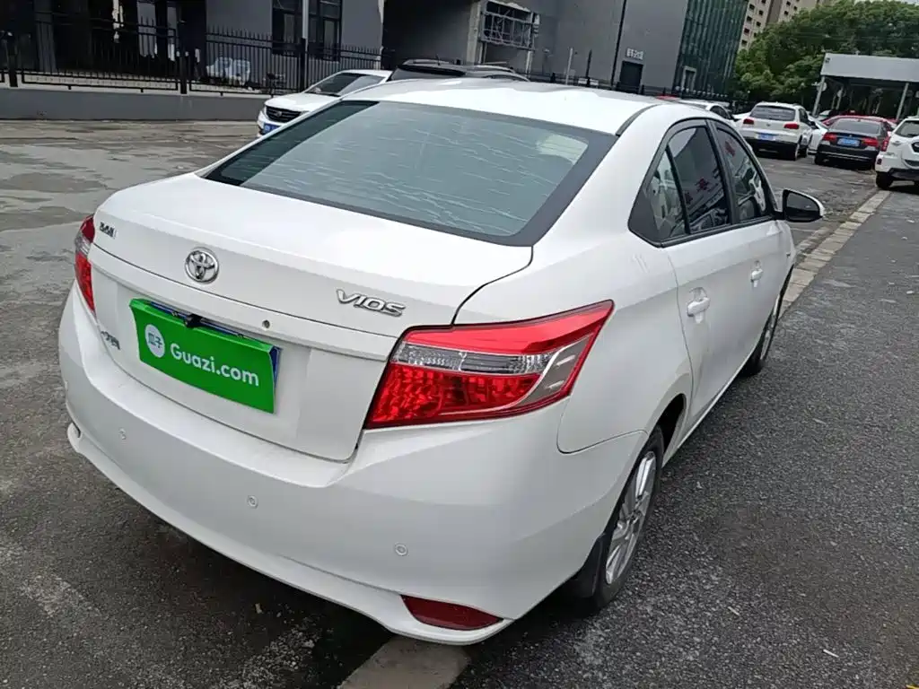 Toyota Vios — миниатюра 7