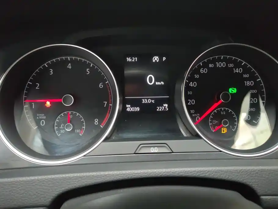 Volkswagen Golf — миниатюра 14
