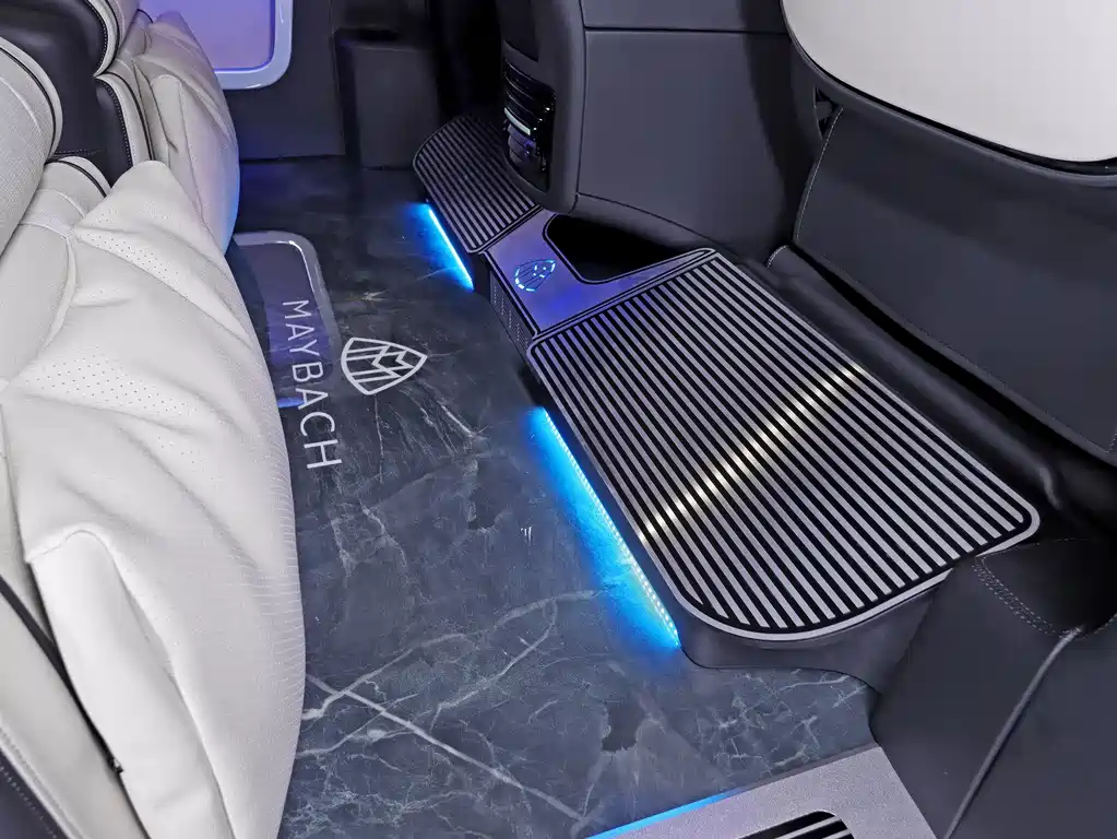 Mercedes-Benz Vito 2021 2.0T 7 мест