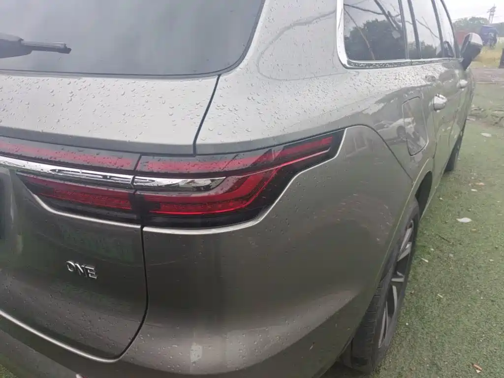 Li Auto Li ONE — миниатюра 8